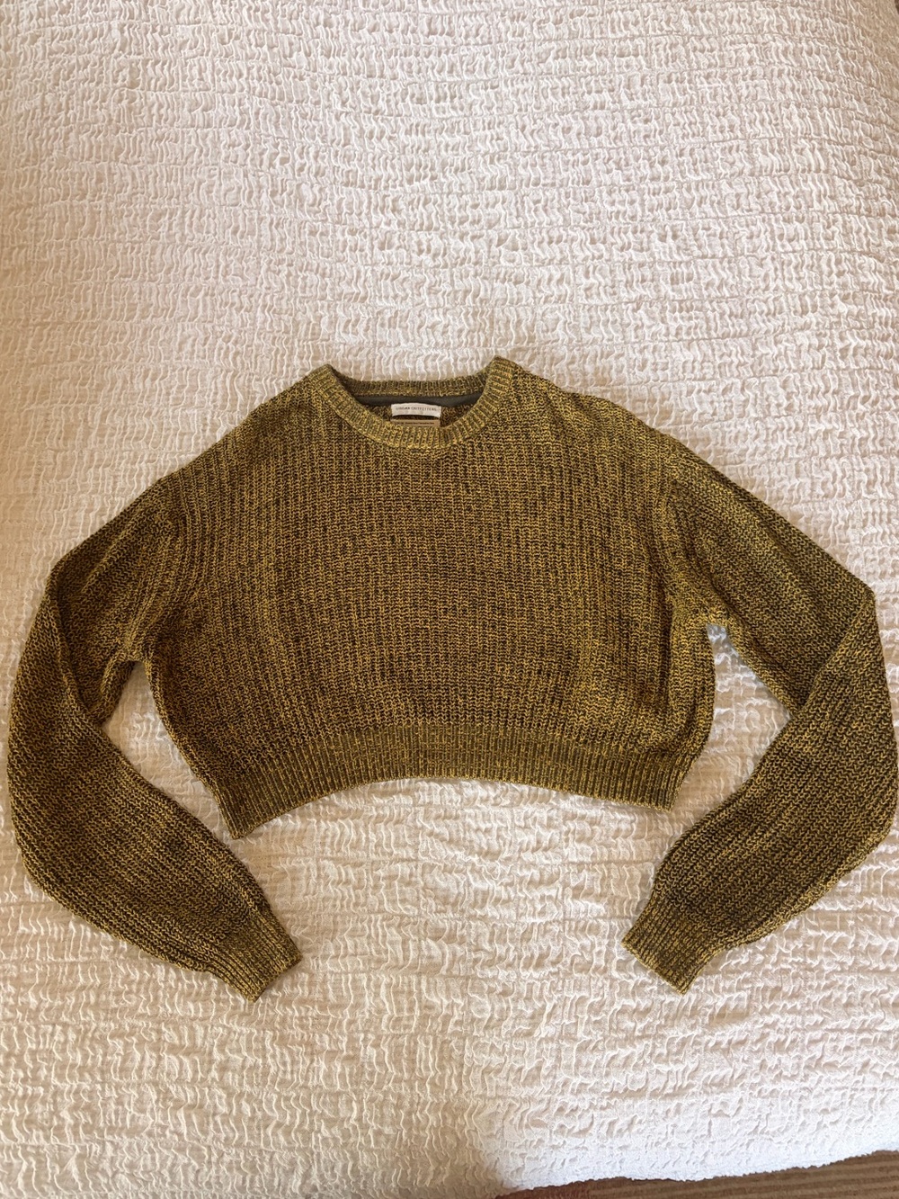 Urban Outfitters Cropped Crewneck Sweater size medium